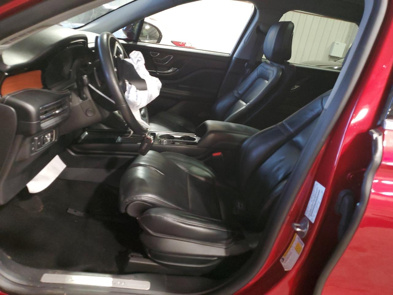 2022 Lincoln Corsair - Image 7