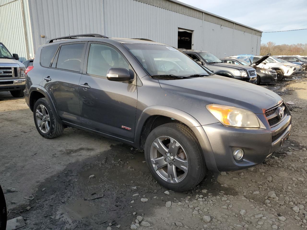 2011 Toyota RAV 4 - Image 4