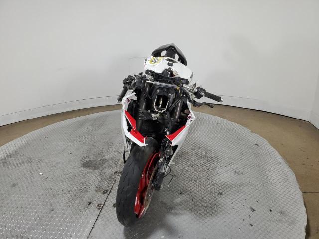2022 DUCATI PANIGALE V2