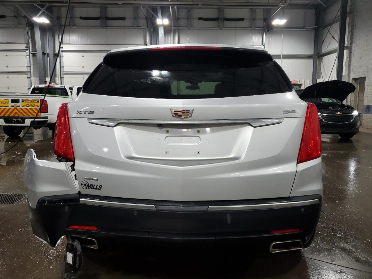 2018 Cadillac XT5 - Image 6