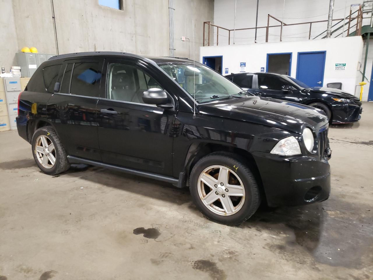 2007 Jeep Compass - Image 4