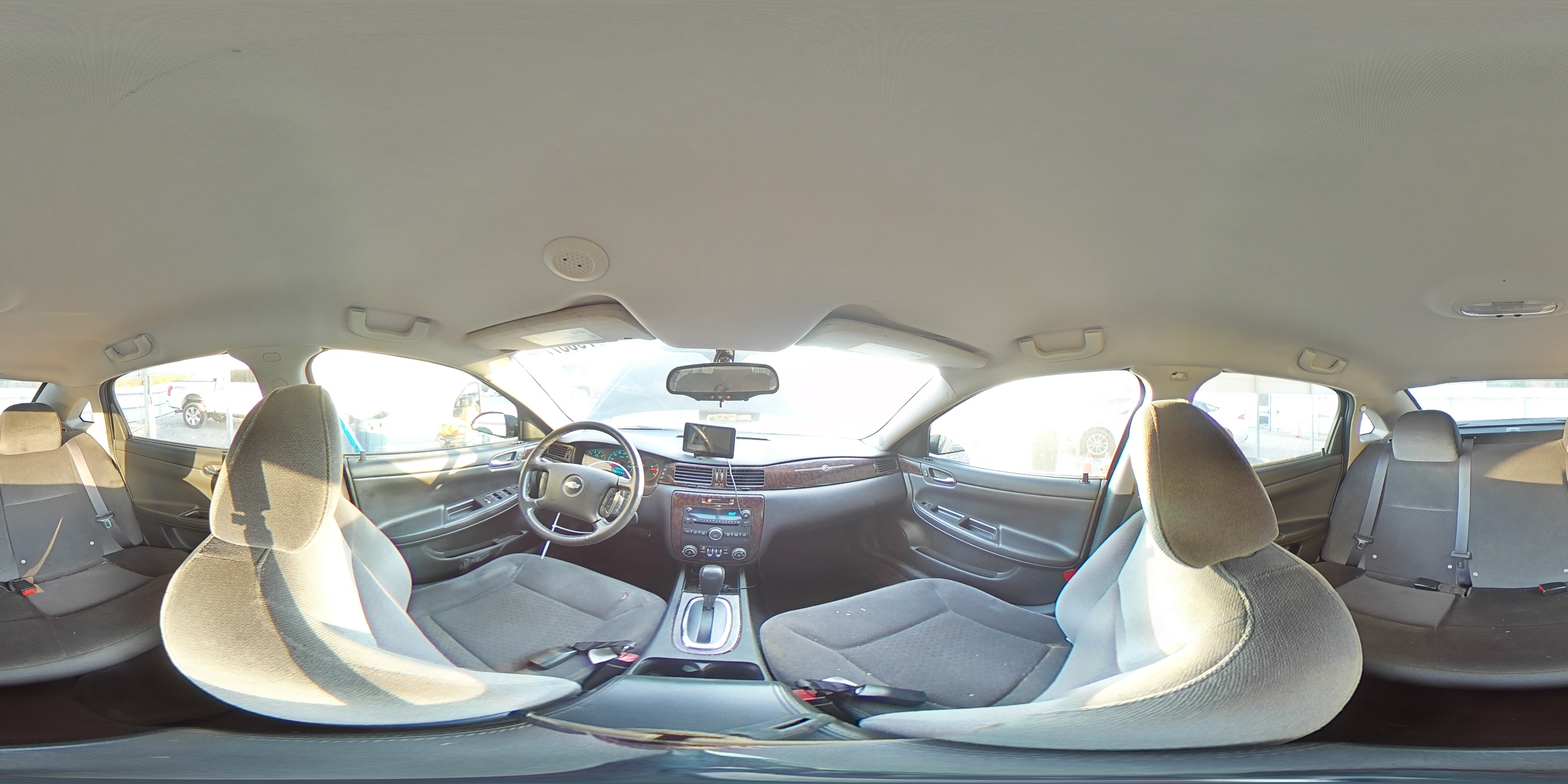 2014 Chevrolet Impala - Image 12