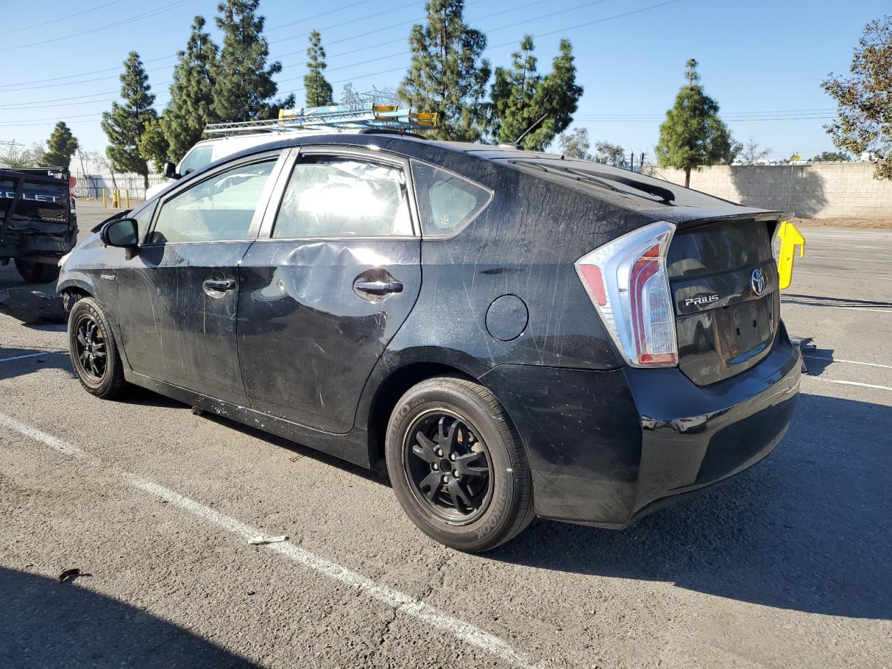 2014 Toyota Prius - Image 2