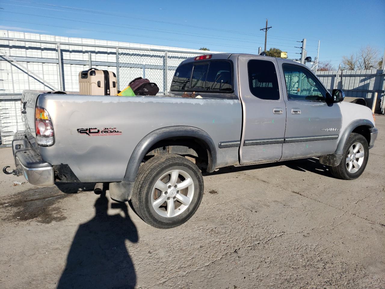 2000 Toyota Tundra - Image 3