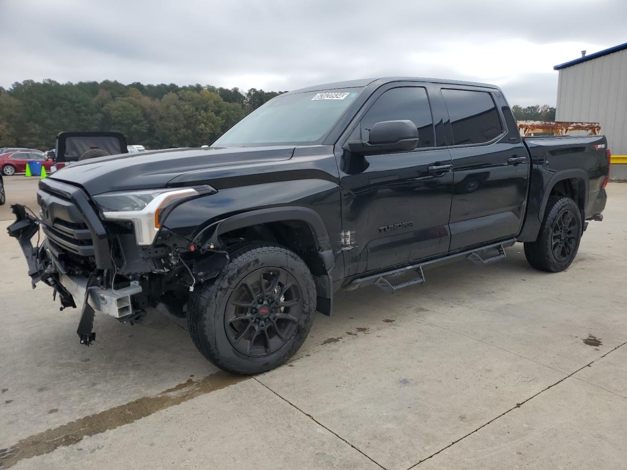 2024 TOYOTA TUNDRA