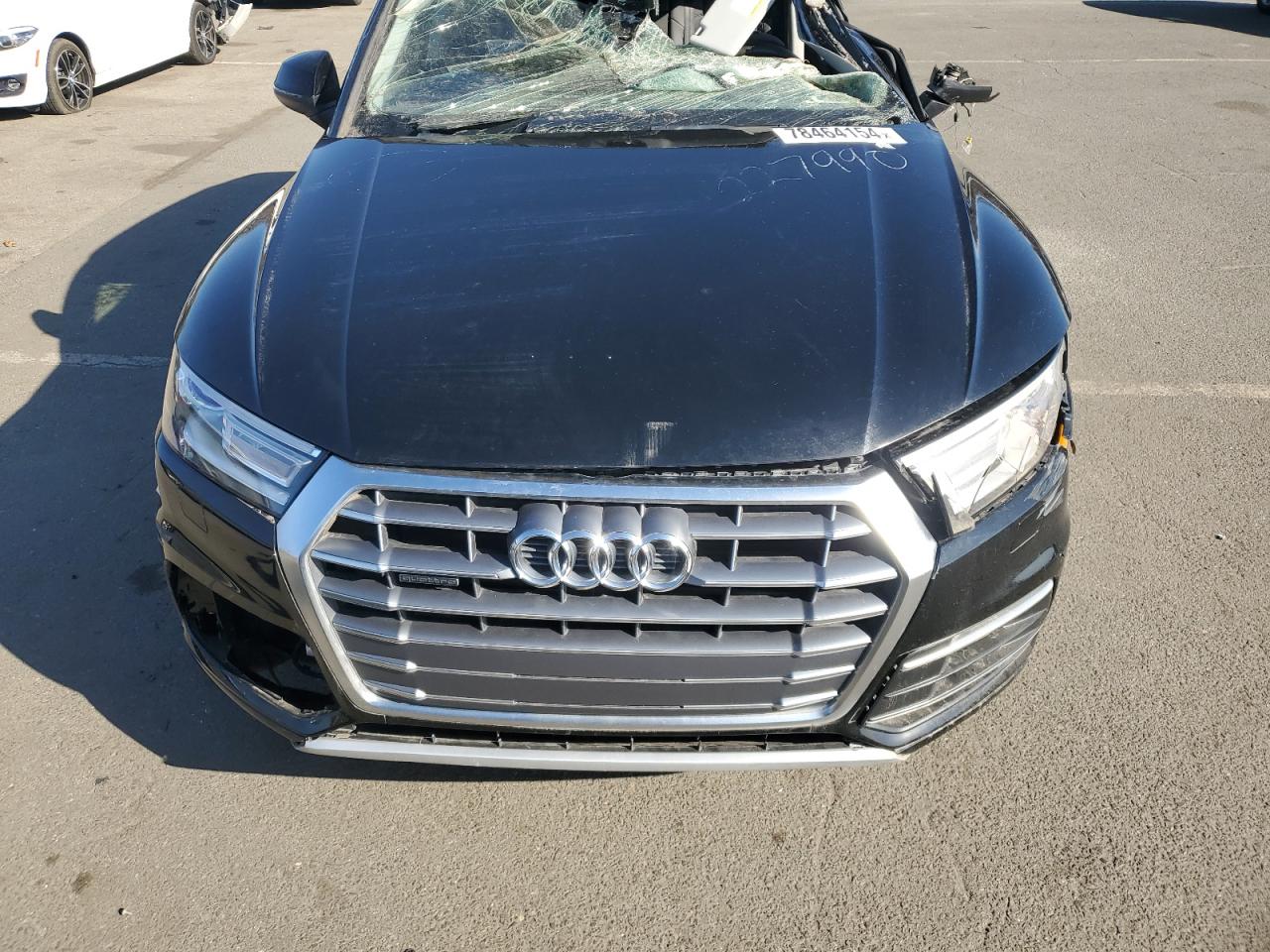 2018 Audi Q5 Premium VIN: WA1ANAFY0J2227990 Lot: 78464154