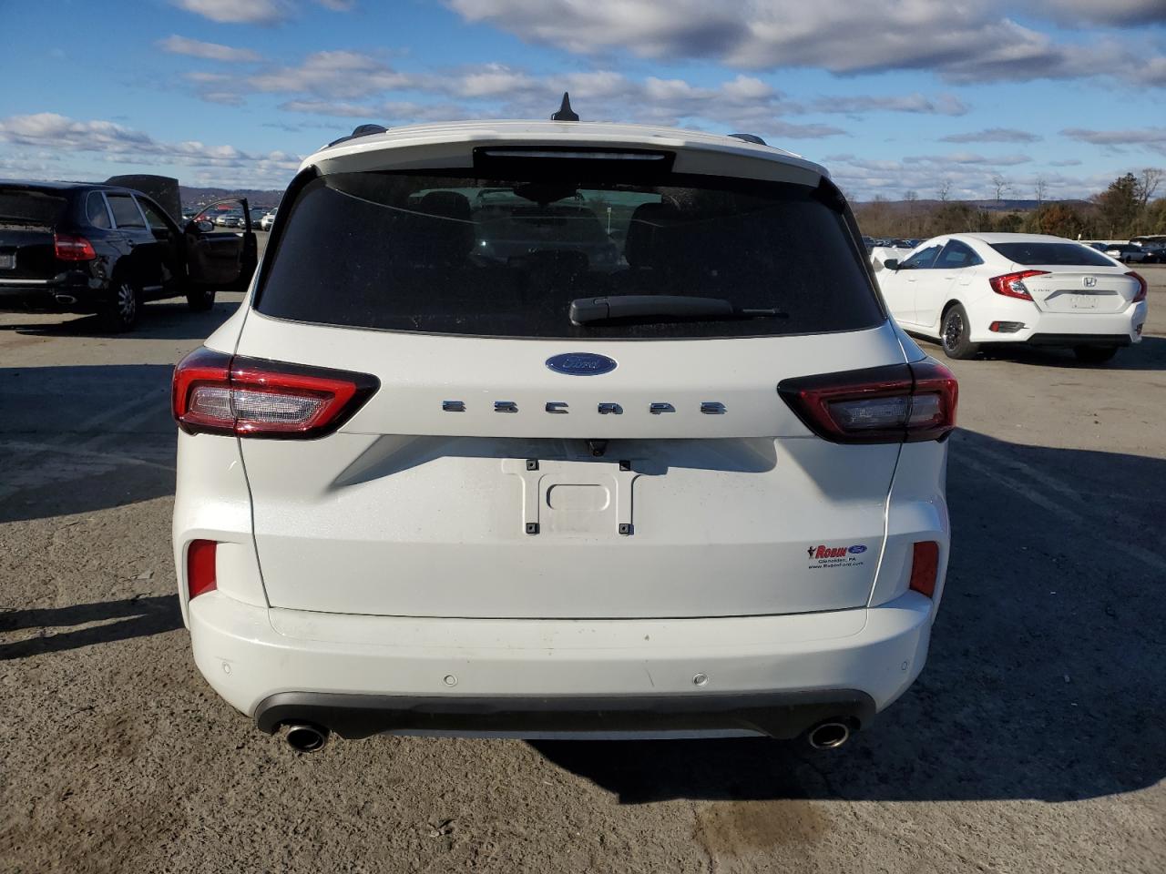 2023 Ford Escape - Image 6