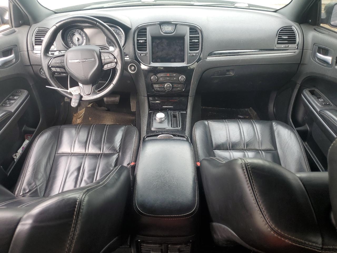 2021 Chrysler 300 - Image 8