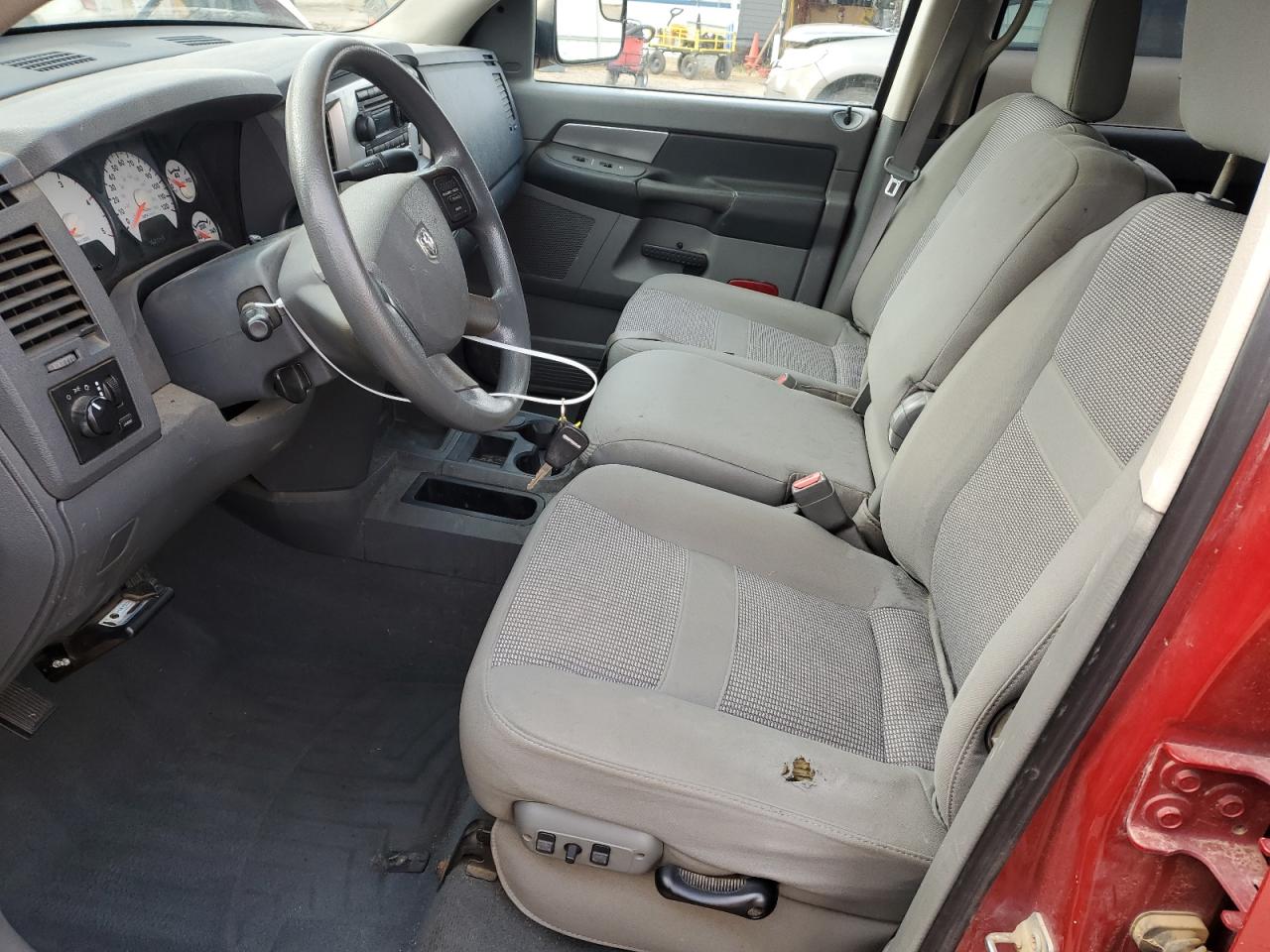 2008 Dodge RAM - Image 7