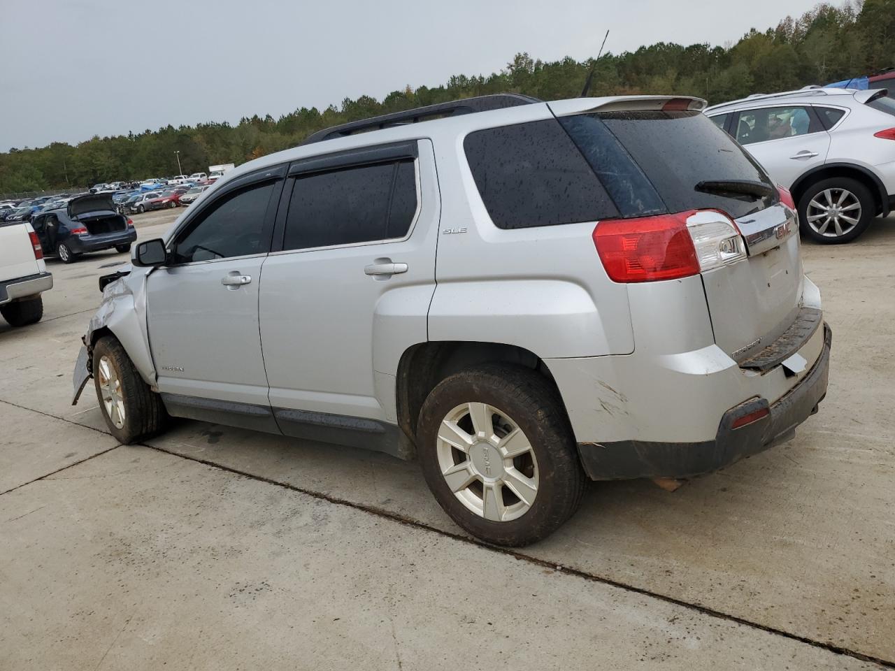 2012 GMC Terrain - Image 2