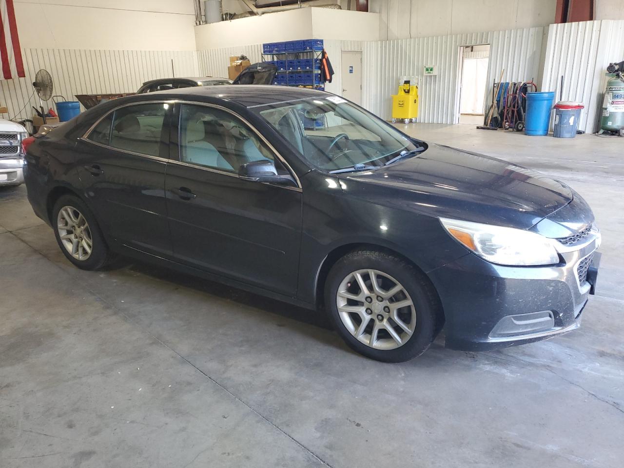2015 Chevrolet Malibu - Image 4