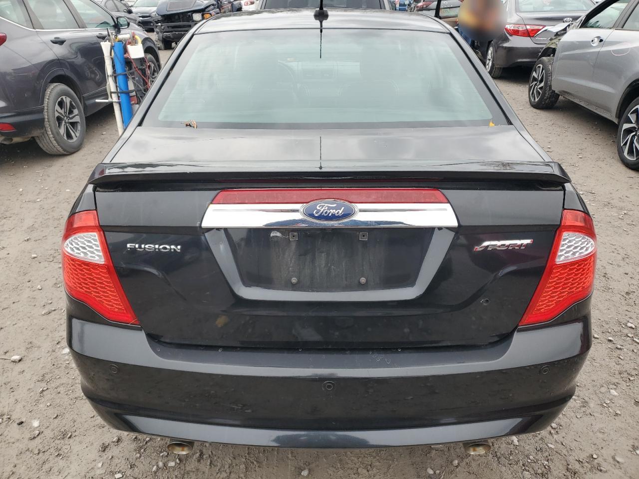 2010 Ford Fusion - Image 6