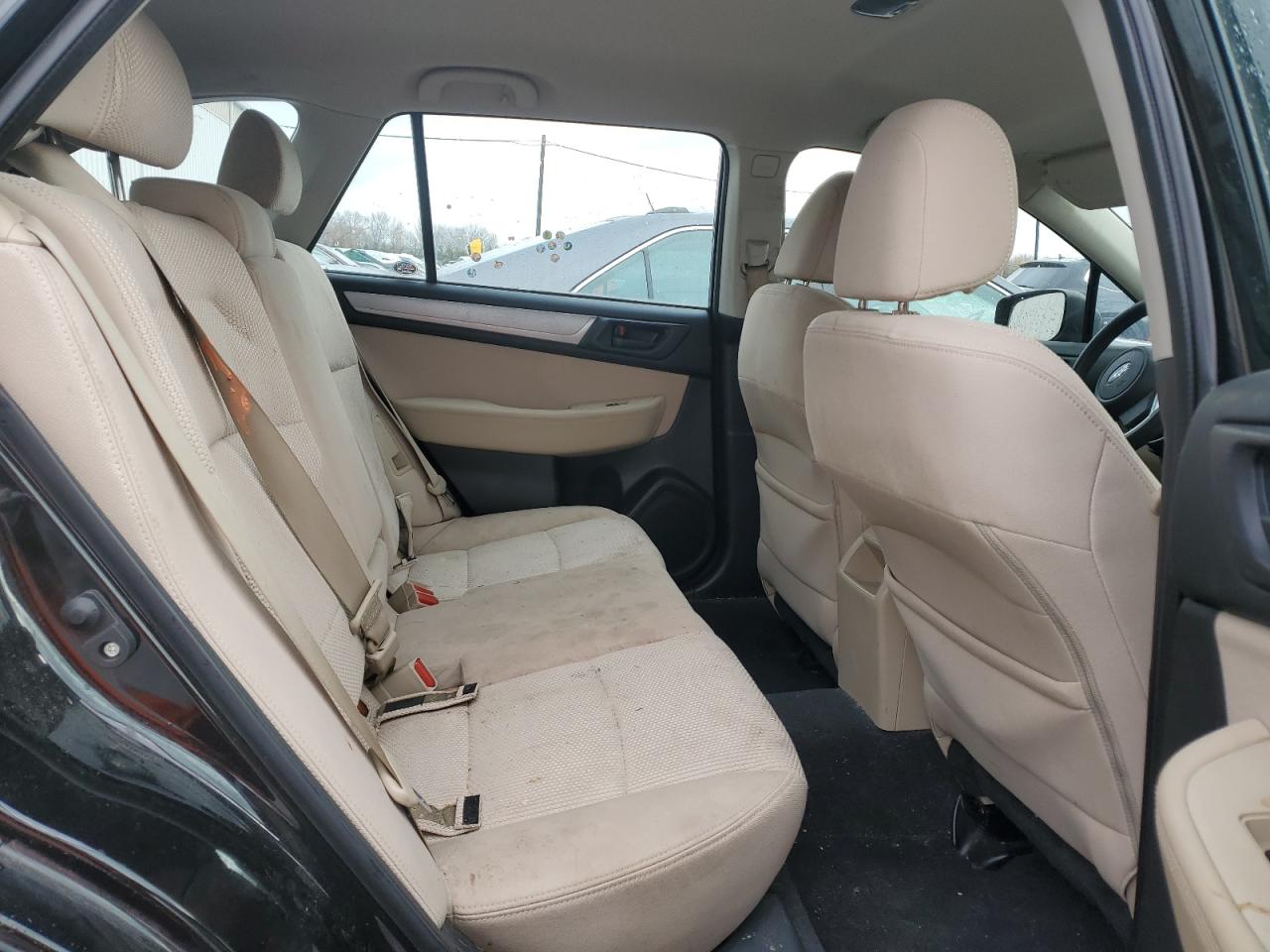 2019 Subaru Outback - Image 11