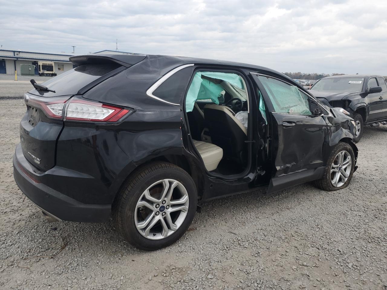 2018 Ford Edge - Image 3