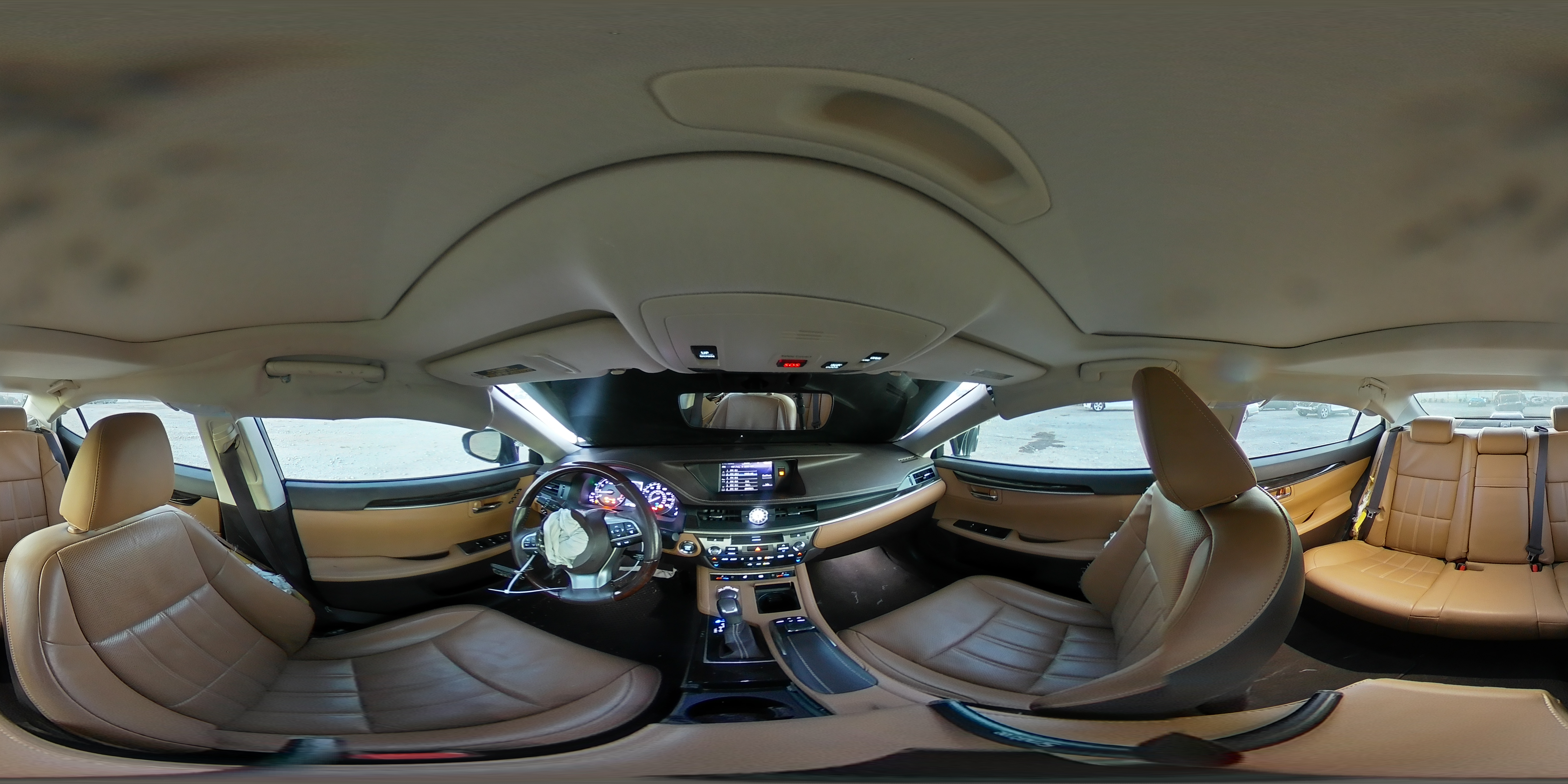 2018 Lexus ES - Image 13