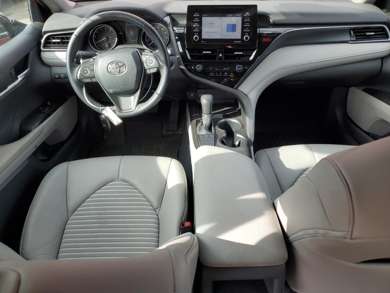 2022 Toyota Camry - Image 8