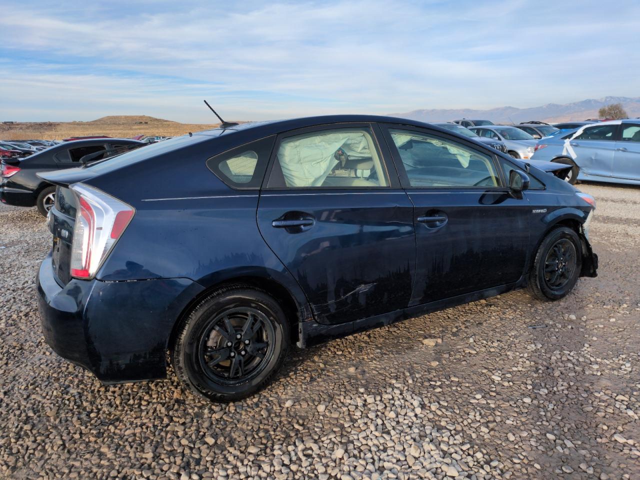 2015 Toyota Prius - Image 3