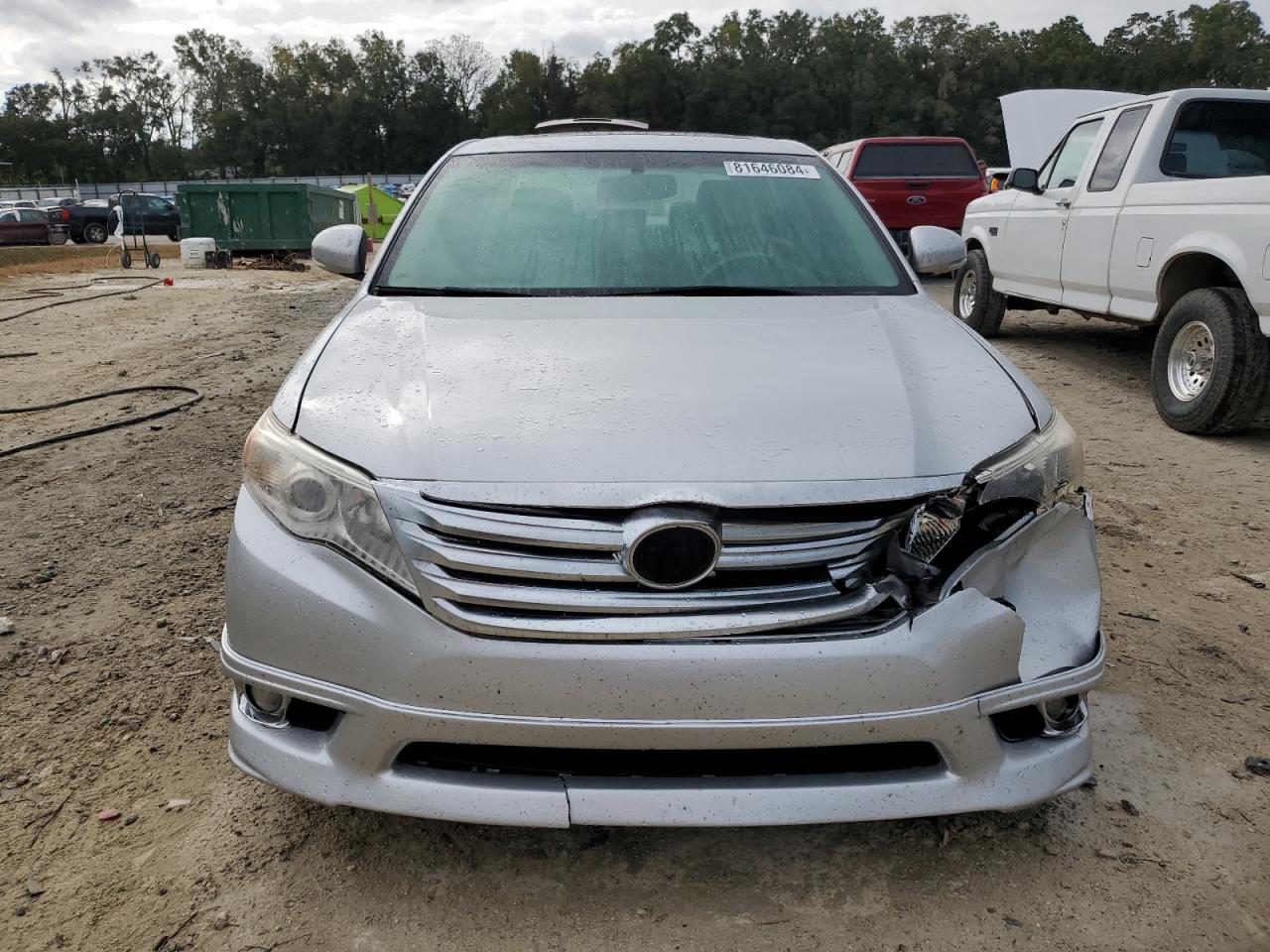 2011 Toyota Avalon - Image 5