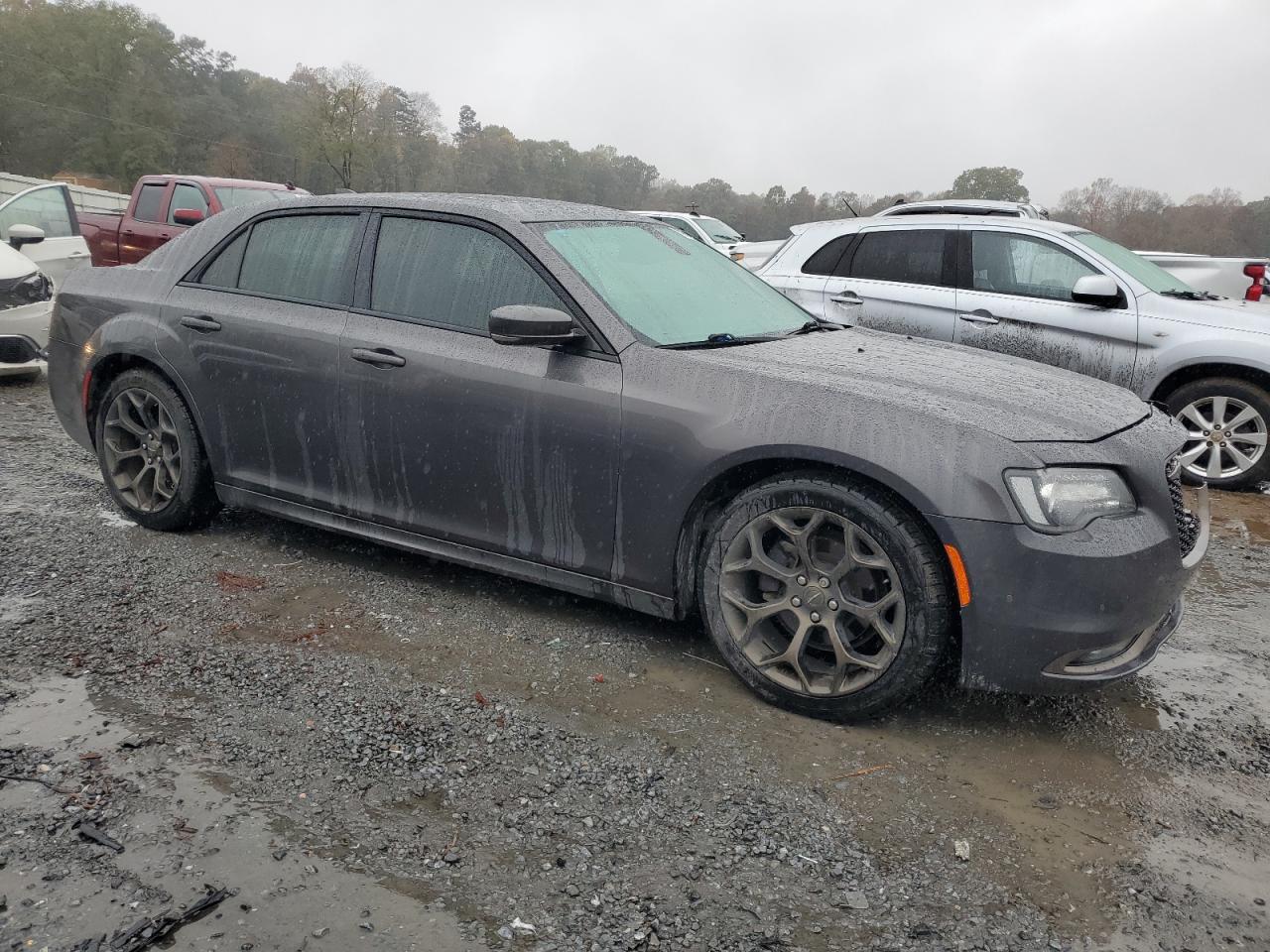 2016 Chrysler 300 - Image 4
