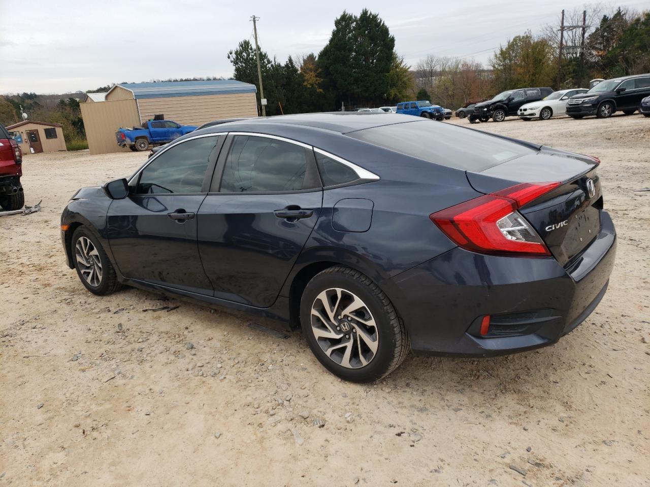 VIN 19XFC2F73GE018947 2016 HONDA CIVIC no.2