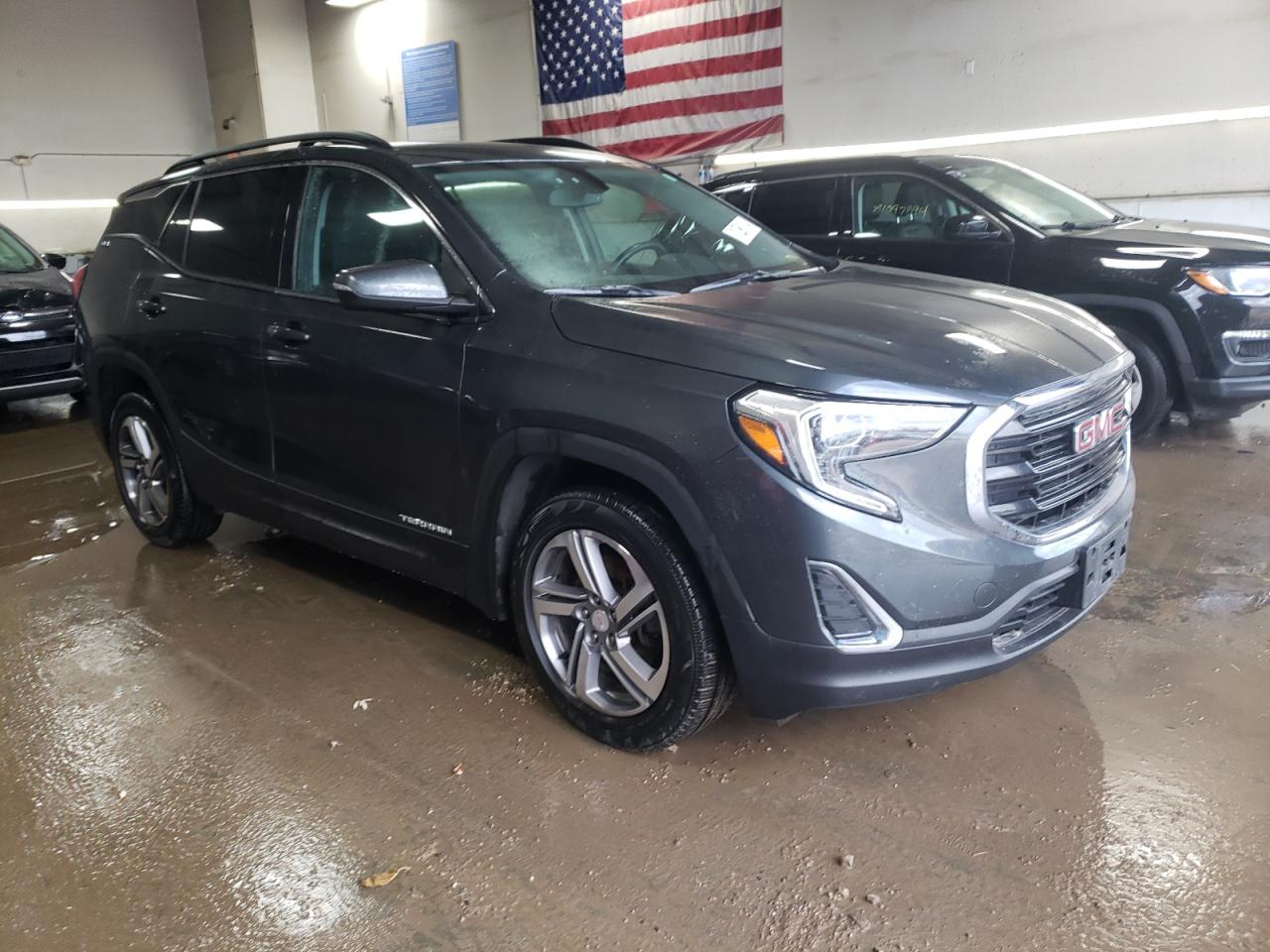 2018 GMC Terrain - Image 4