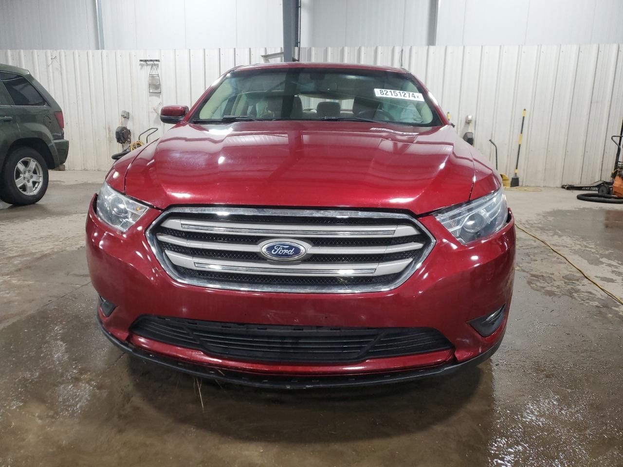 2015 Ford Taurus - Image 5