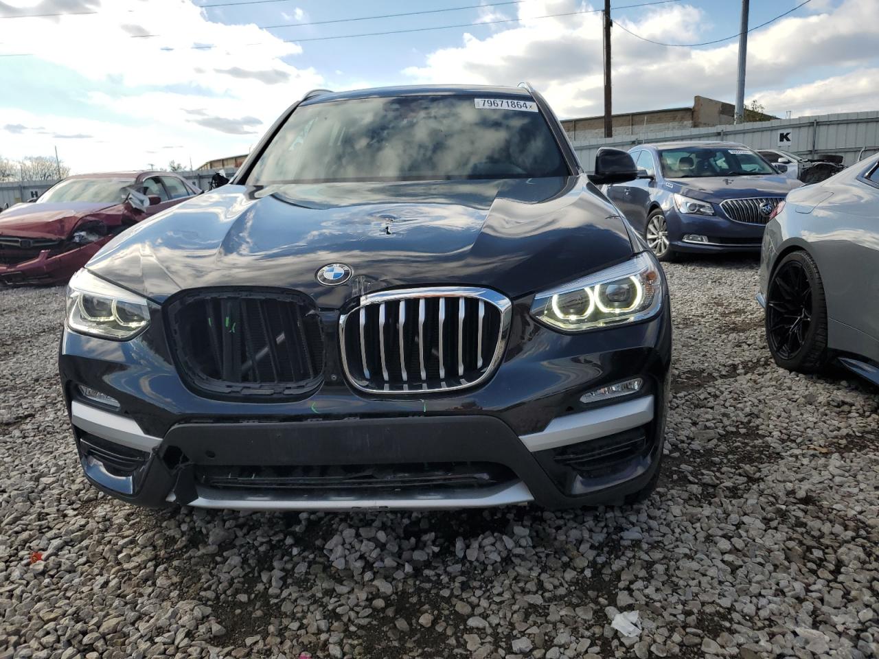 VIN 5UXTR9C58JLC75647 2018 BMW X3 no.5