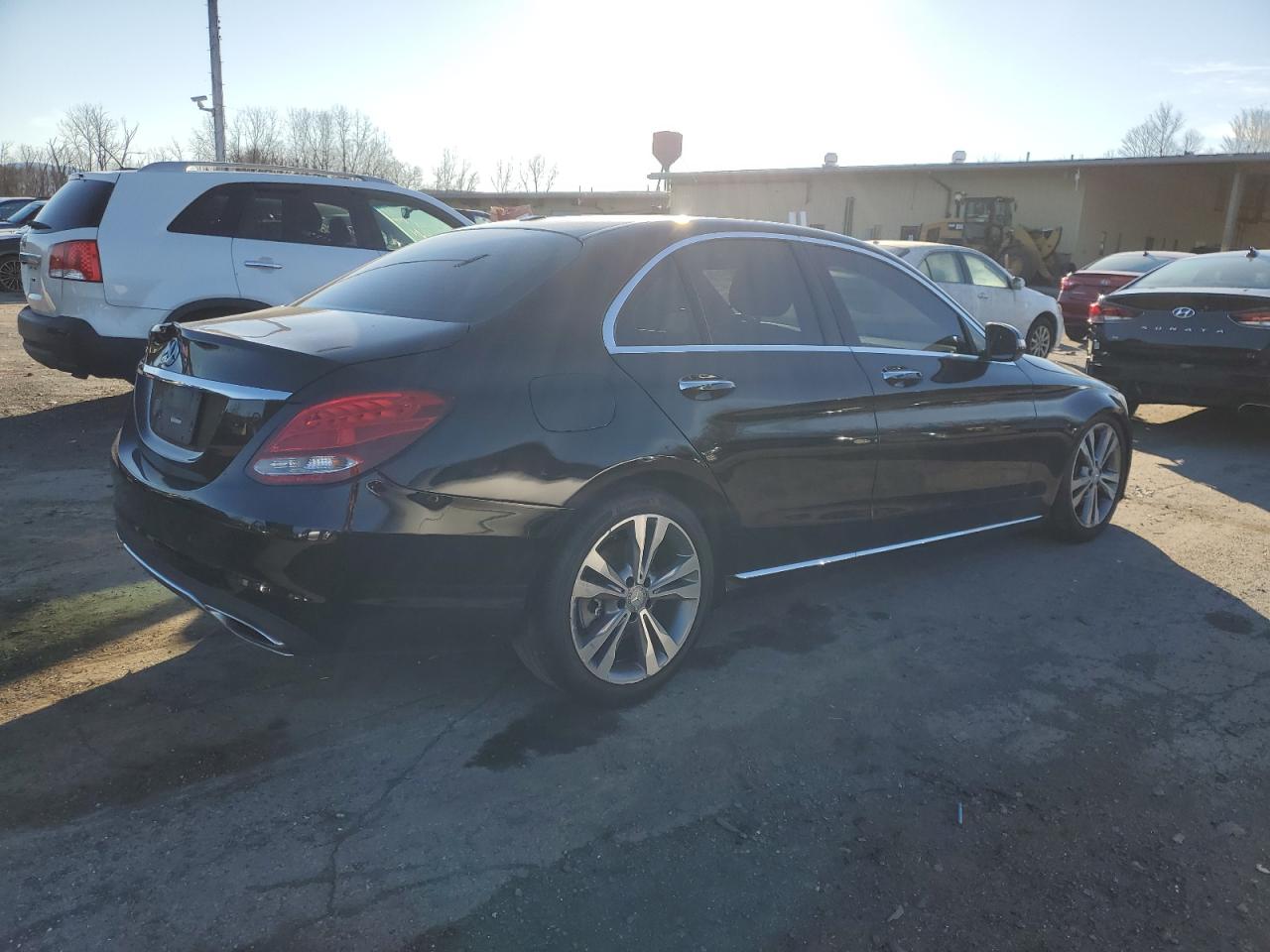 VIN 55SWF4JBXFU076057 2015 MERCEDES-BENZ C-CLASS no.3