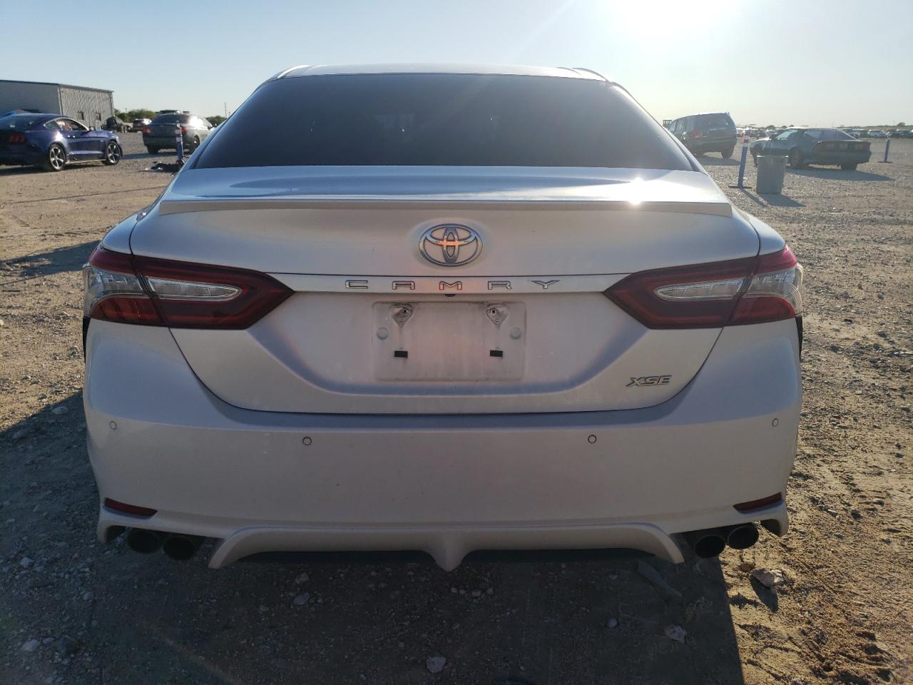 2018 Toyota Camry Xse VIN: 4T1B61HK0JU118851 Lot: 79460144