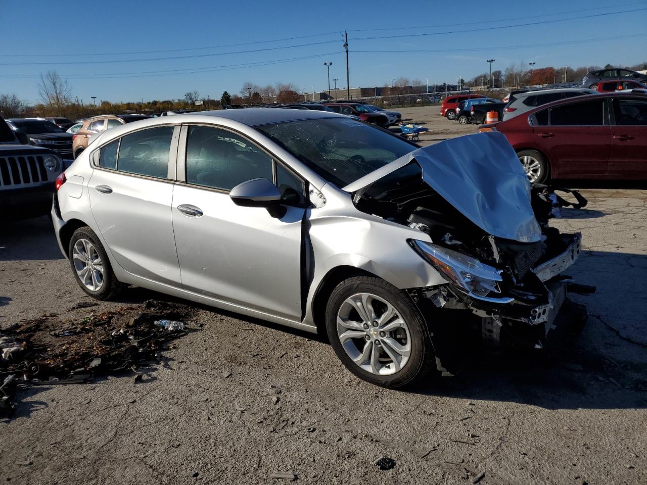 2019 Chevrolet Cruze - Image 4