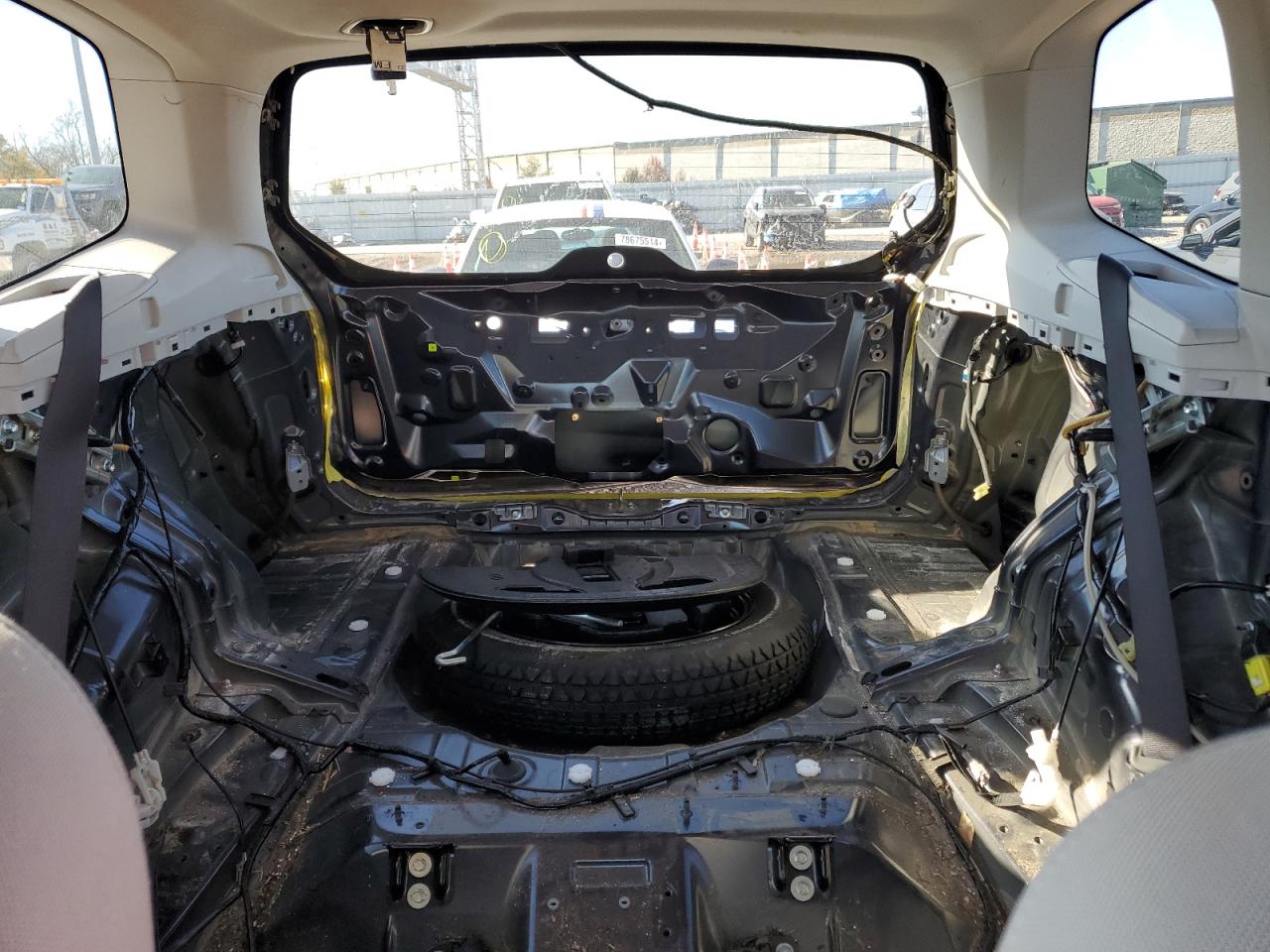 2016 Subaru Forester - Image 10