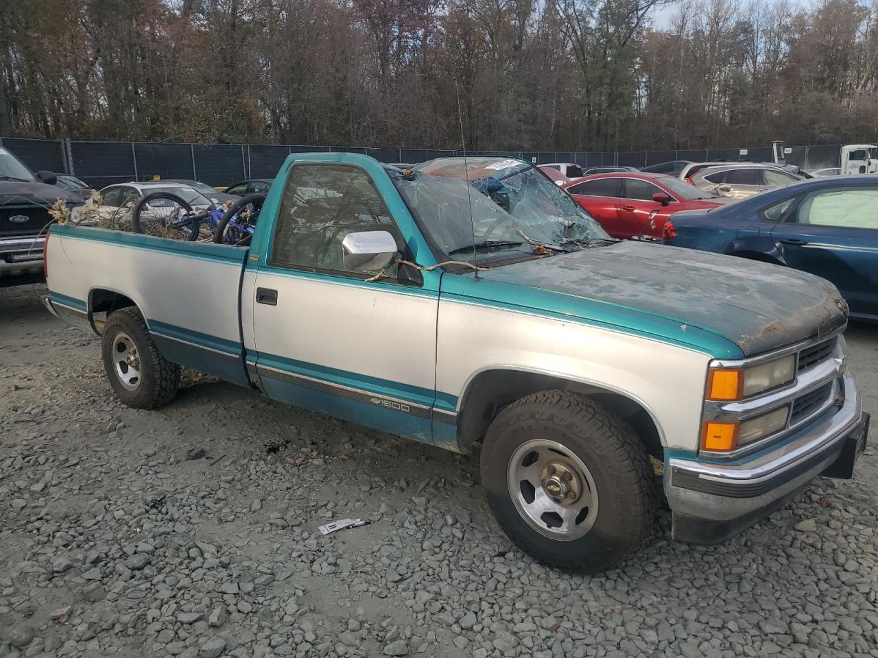 1994 Chevrolet GMT-400 - Image 4
