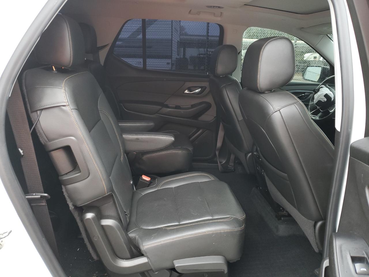 2021 Chevrolet Traverse - Image 10