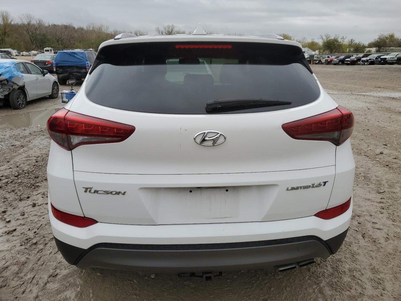 2016 Hyundai Tucson - Image 6
