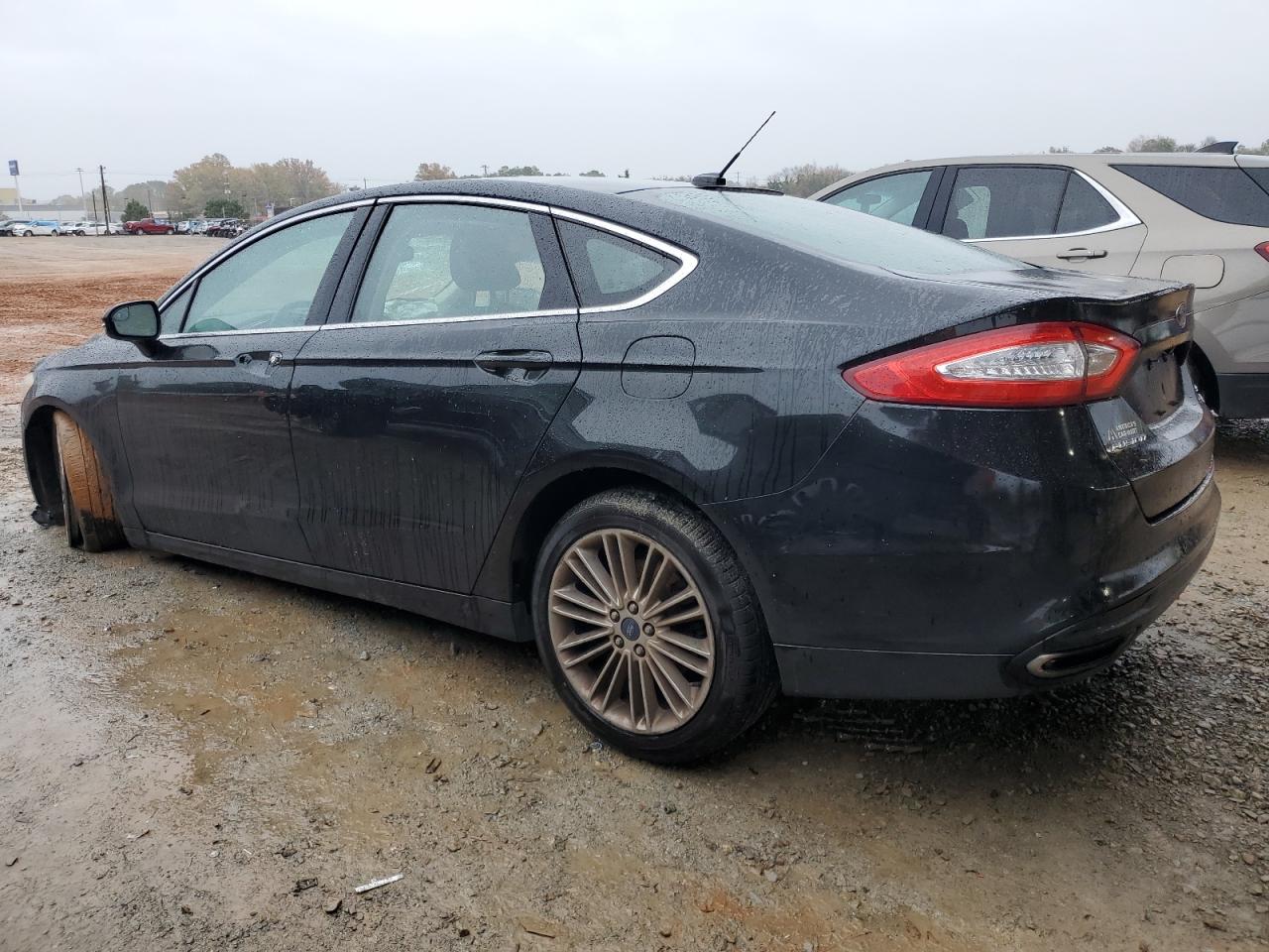 2015 Ford Fusion - Image 2