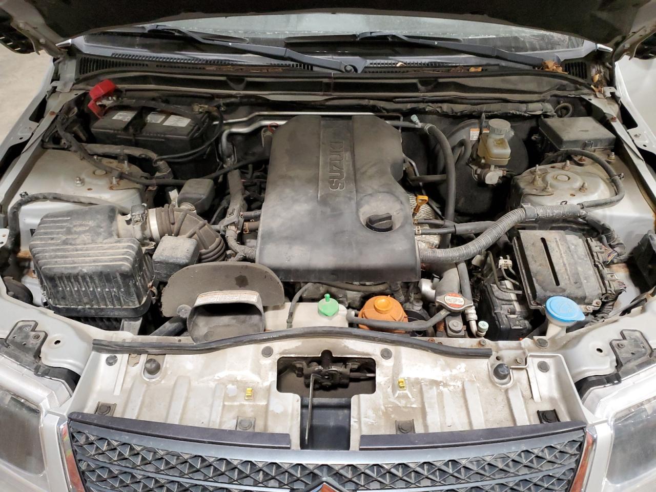 2011 Suzuki Grand Vitara - Image 12