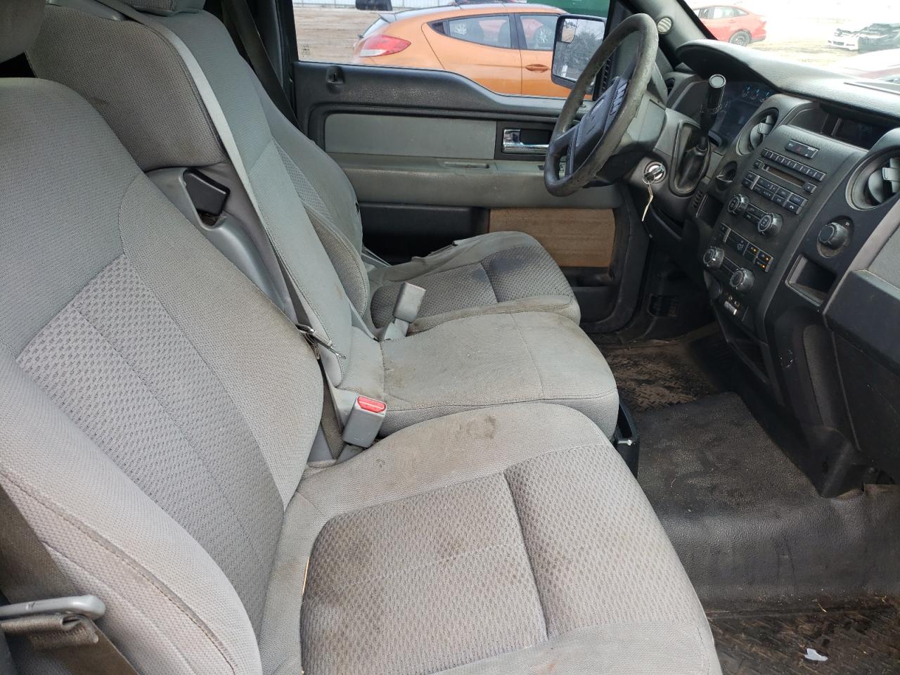 2013 Ford F150 VIN: 1FTMF1CM8DFC77115 Lot: 79732144