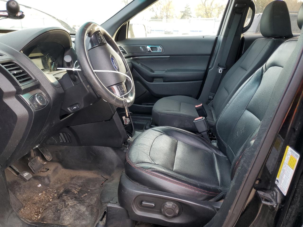 2016 Ford Explorer - Image 7