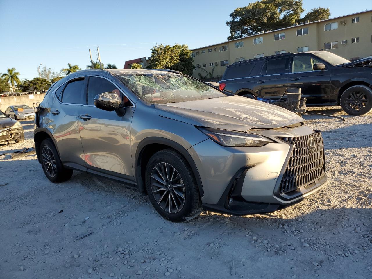 VIN 2T2GDCAZ6RC009155 2024 LEXUS NX 250 PRE no.4