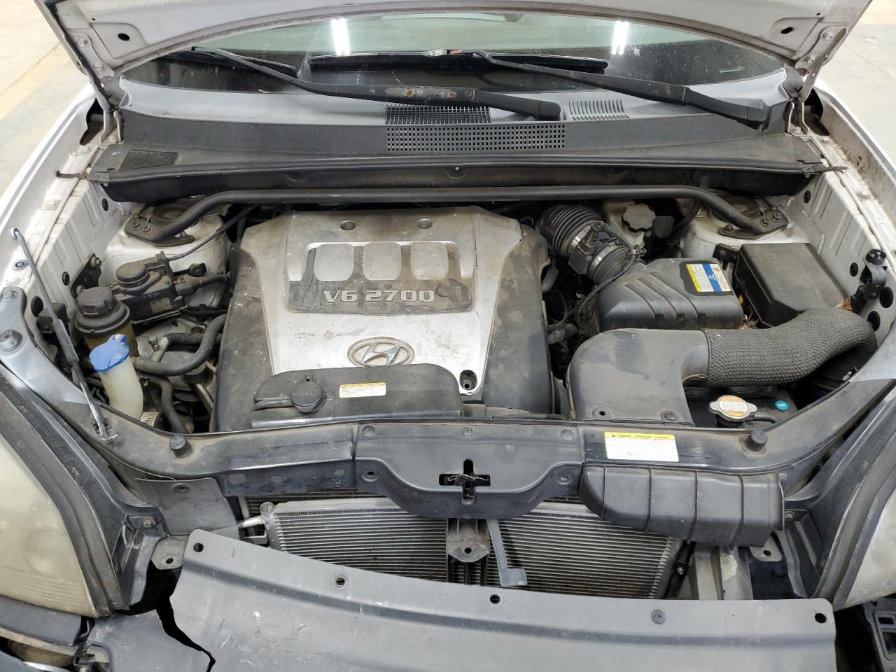 2007 Hyundai Tucson - Image 12