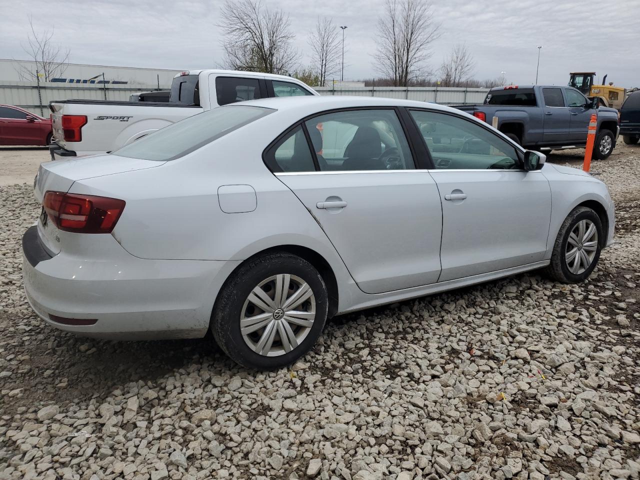 2017 Volkswagen Jetta - Image 3