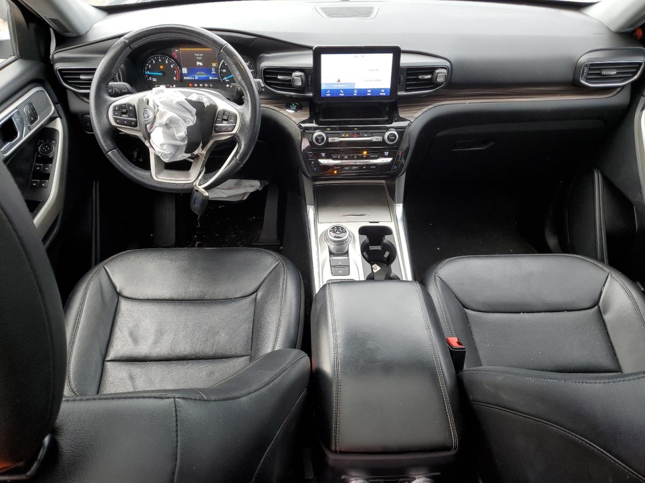 2021 Ford Explorer - Image 8