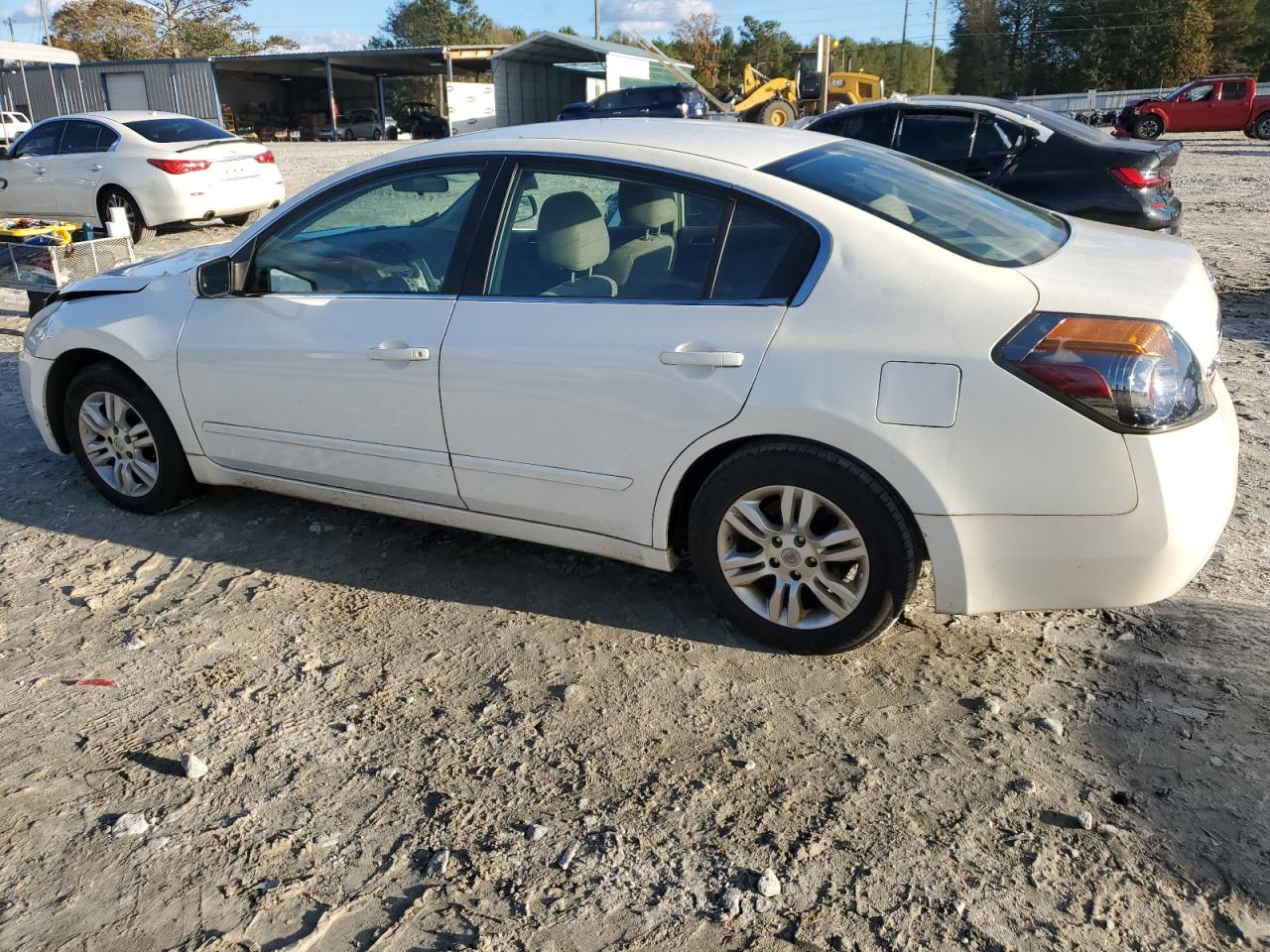 2009 Nissan Altima - Image 2