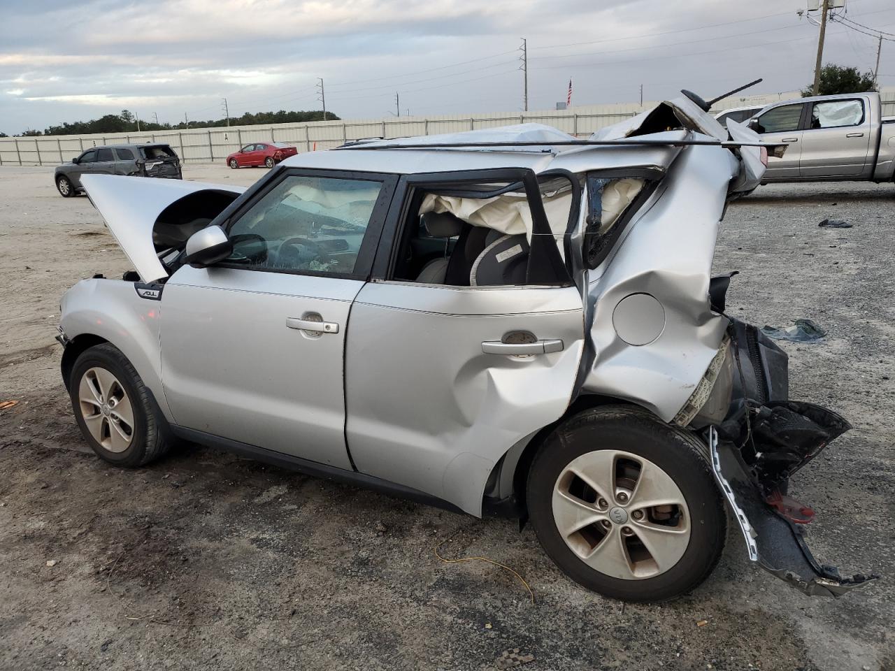 2015 Kia Soul VIN: KNDJN2A23F7795496 Lot: 80639884