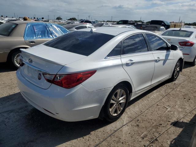  HYUNDAI SONATA 2013 Белый