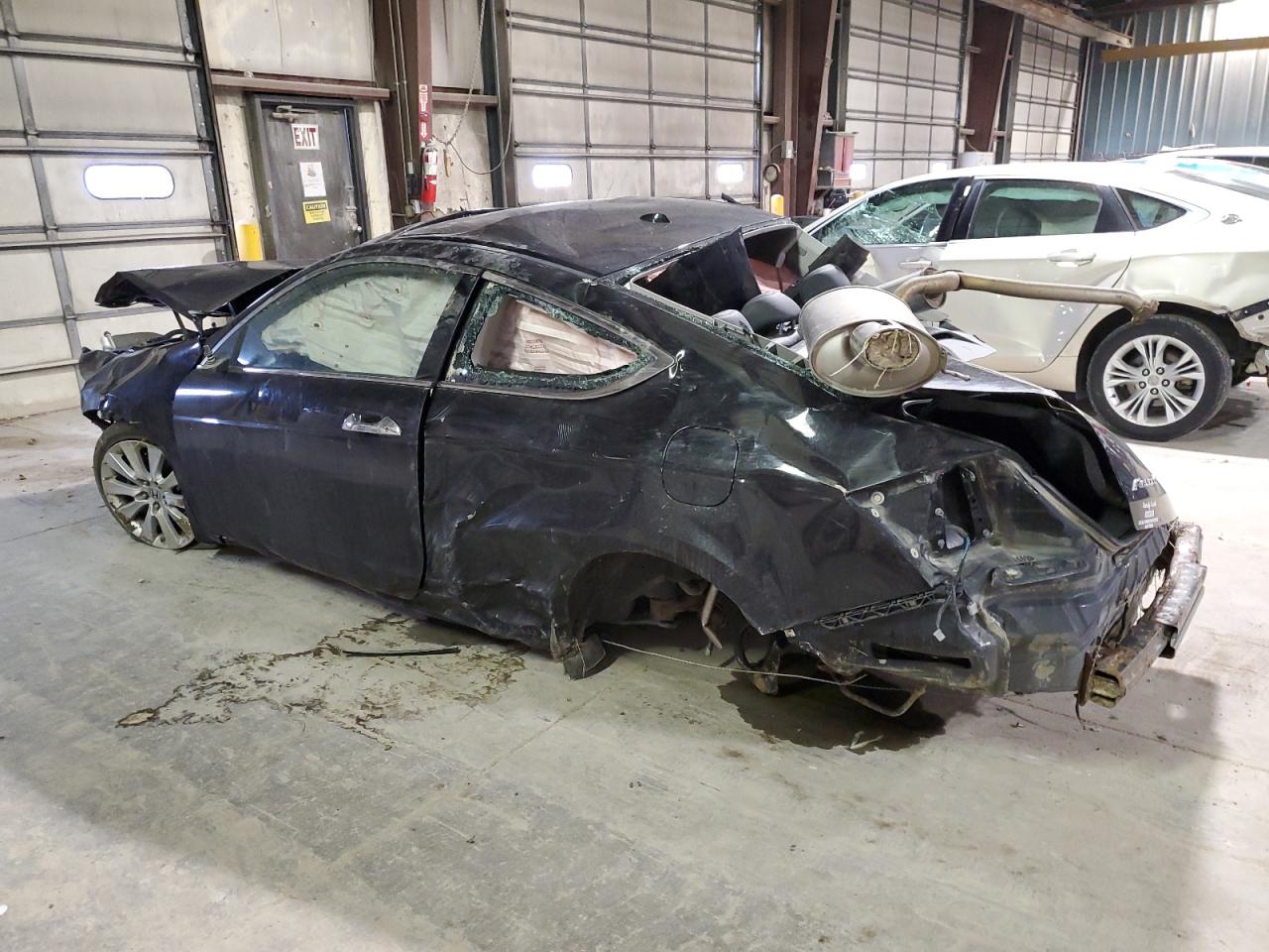 2010 Honda Accord - Image 2