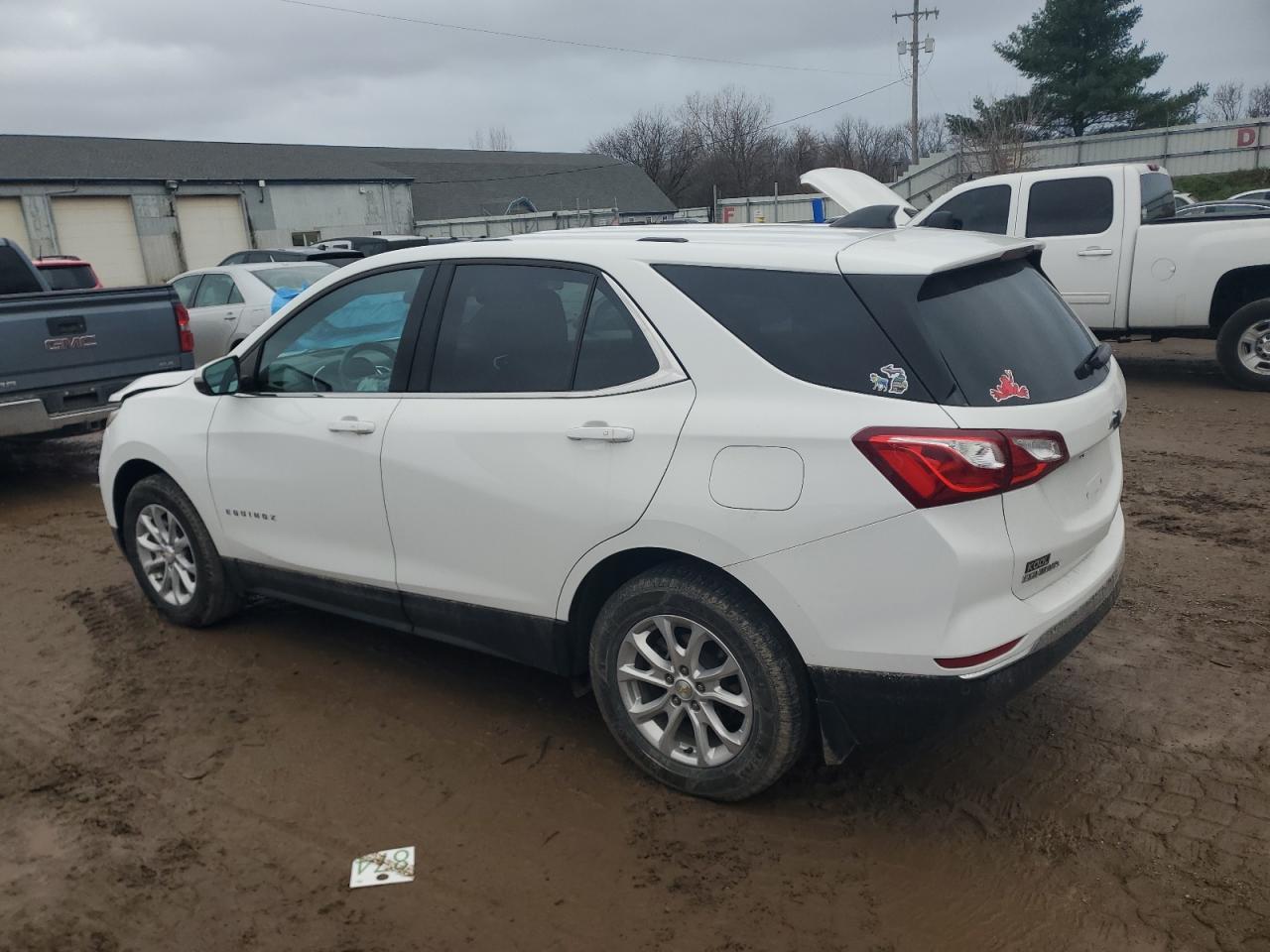 VIN 3GNAXKEV5KS508659 2019 CHEVROLET EQUINOX no.2