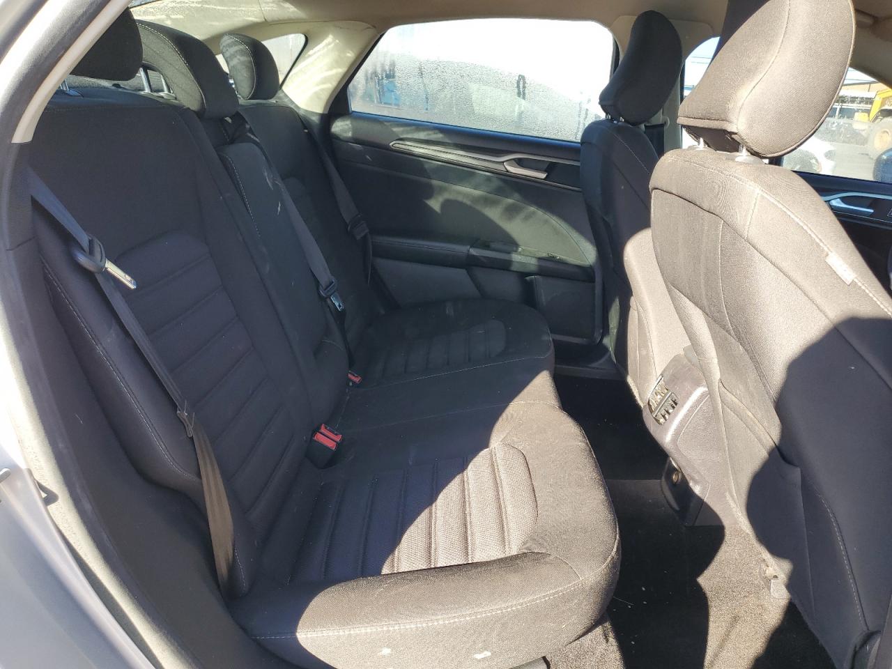 2018 Ford Fusion - Image 11