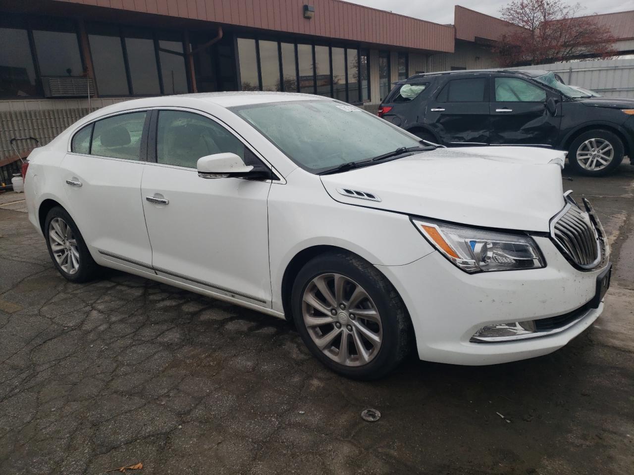 2015 Buick LaCrosse - Image 4