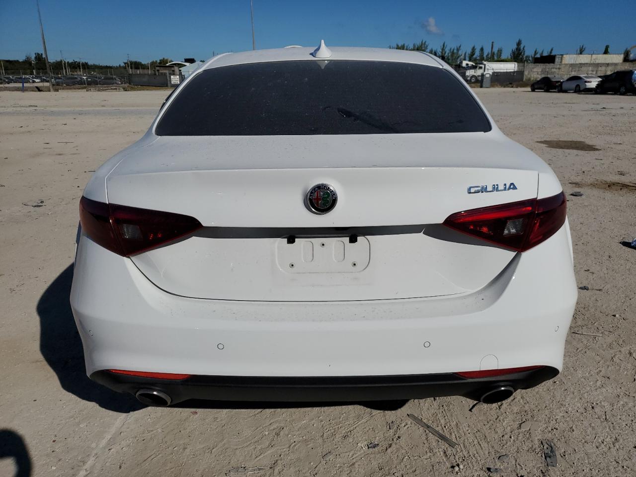 2021 Alfa Romeo Giulia - Image 6